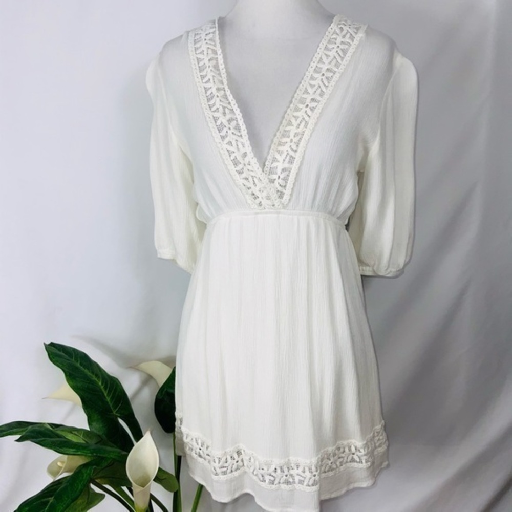 White ILLA 3/4 Sleeve Deep Double V Starfish Lace Fun Dress Tunic Cover Up S